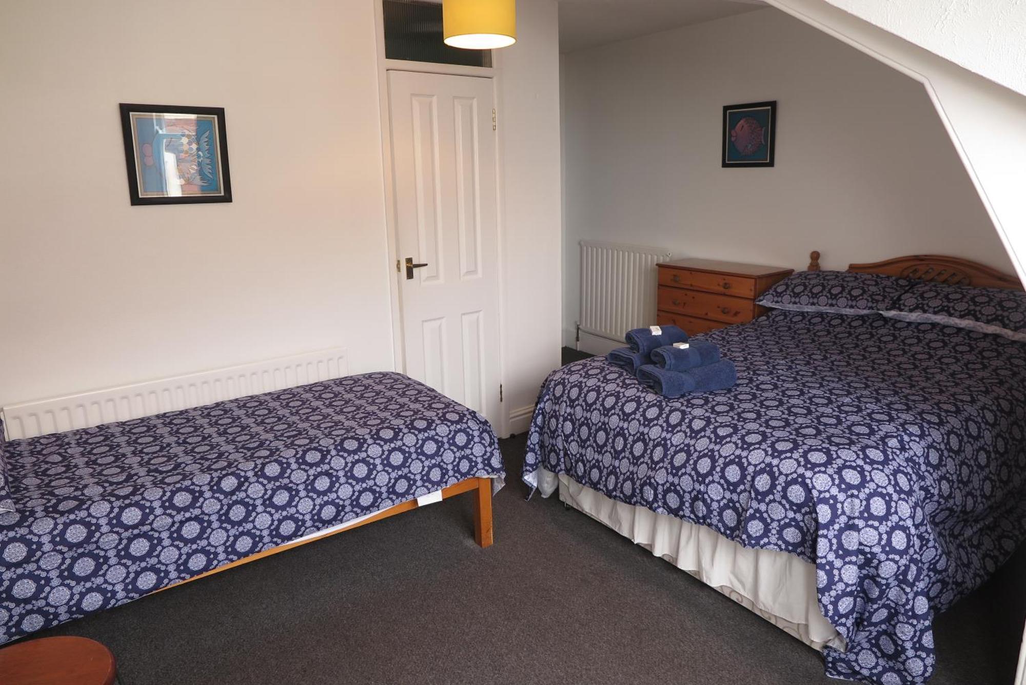 โบเตอร์ เกสท์เฮาส์ Bed & Breakfast เวย์มัธ ห้อง รูปภาพ